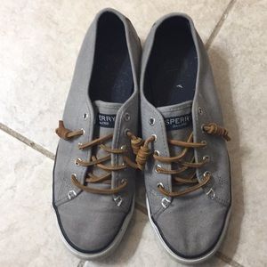 Sperry slip on shoes